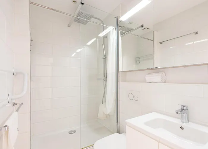 Elena Keyweek Sea View Downtown Apartament *