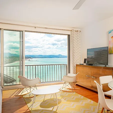 Elena Keyweek Sea View Downtown * Биарриц